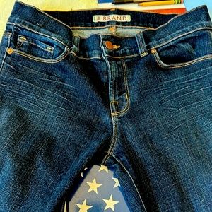 J brand love story gorgeous pants. Minor holes on the back due to heels.